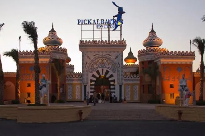 Alf Leila Wa Leila Hurghada anzeigen'